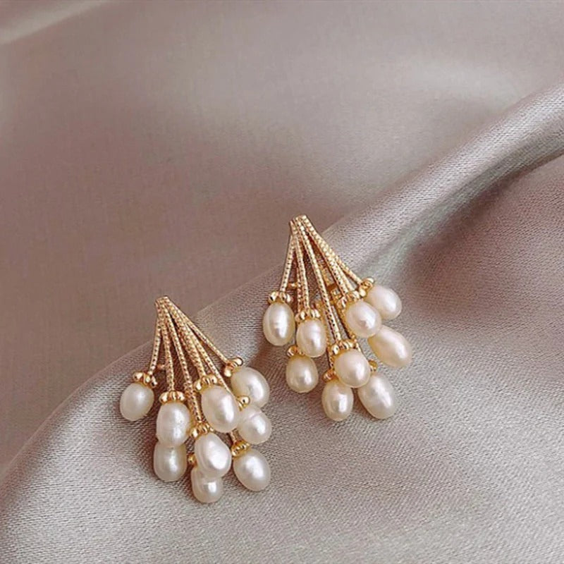 Group of Pearl Earring
