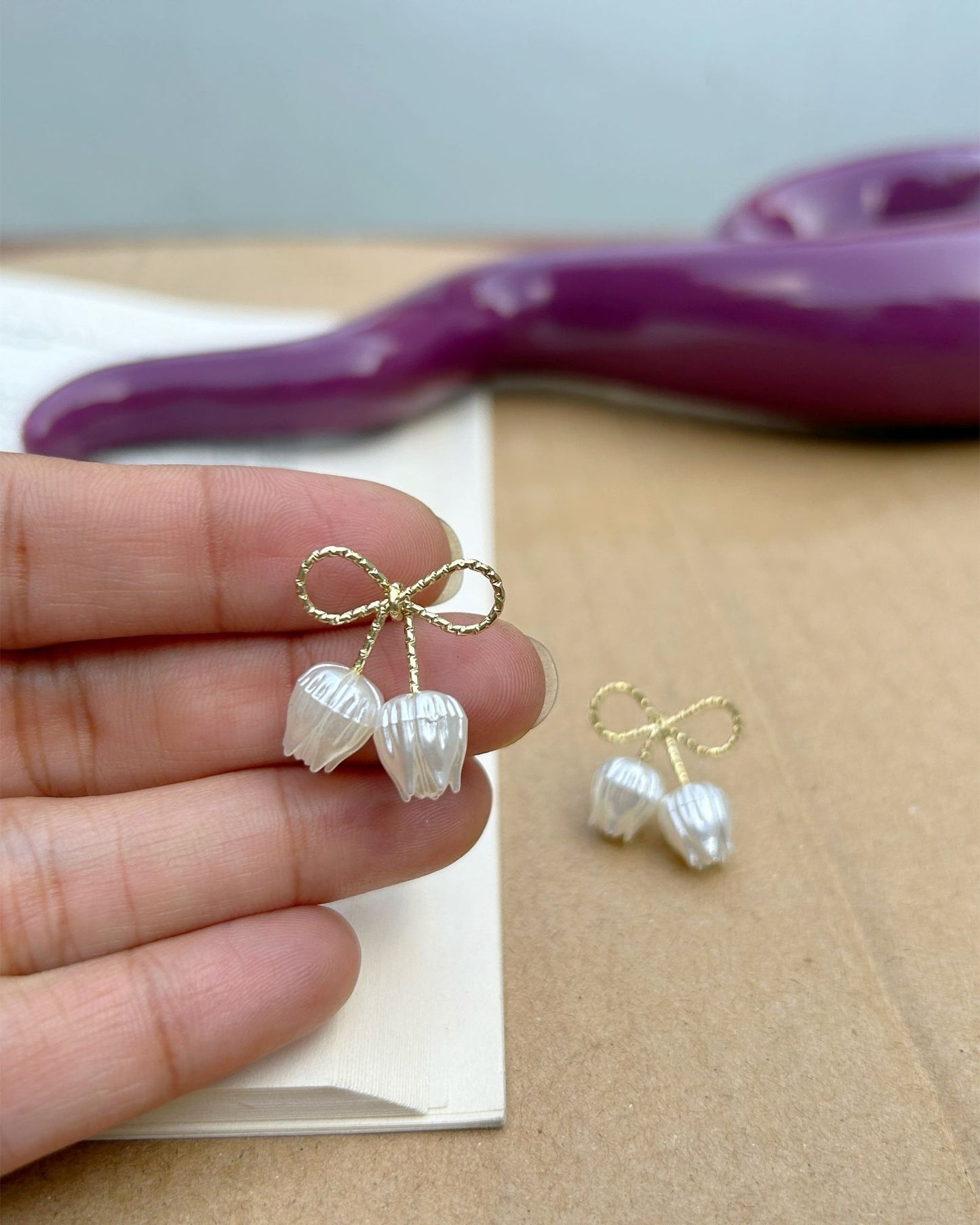 Bow Tulip Earring